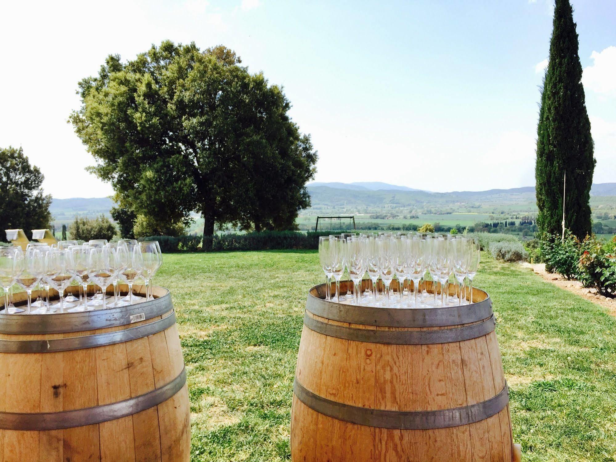 Agriturismo & Cantina Tenuta Casteani Ribolla Екстериор снимка