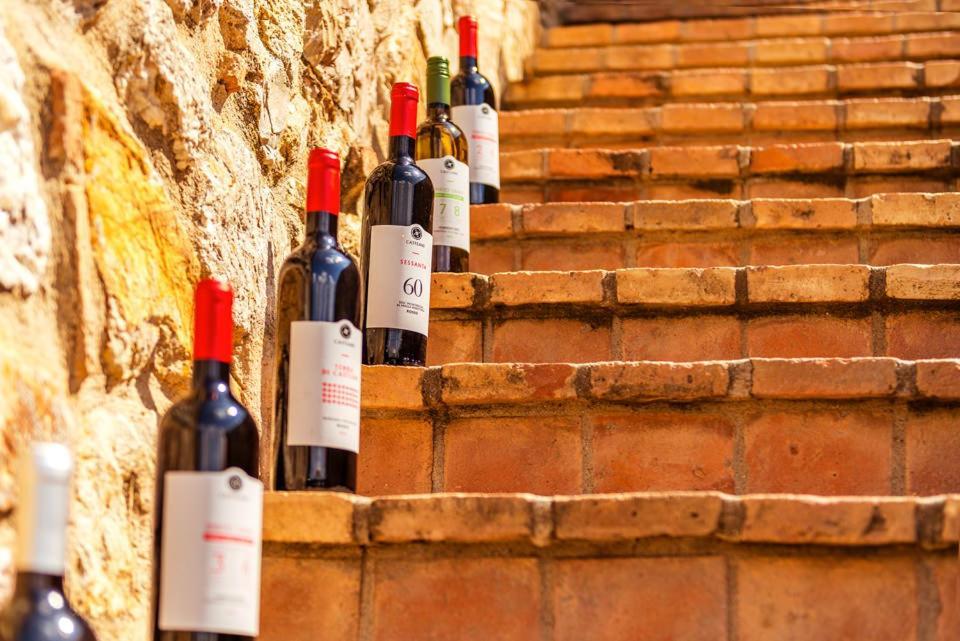 Agriturismo & Cantina Tenuta Casteani Ribolla Екстериор снимка